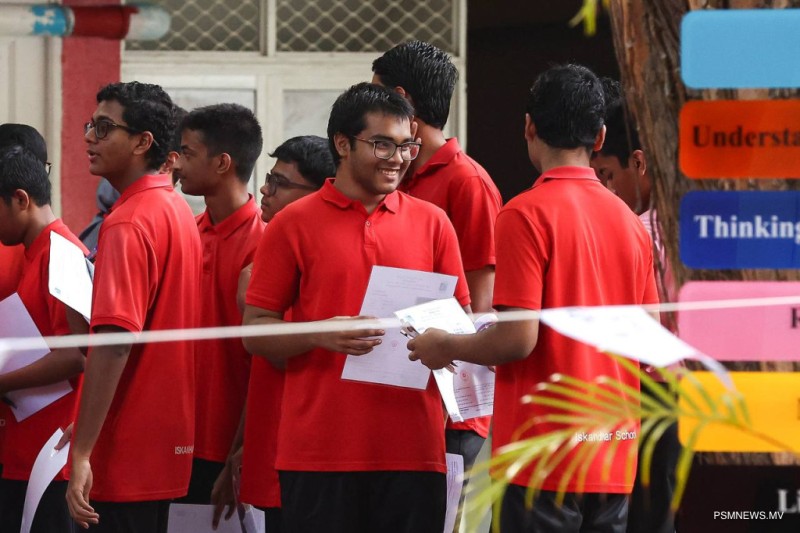 8000އަށްވުރެ ގިނަ ދަރިވަރުންނާއެކު އޯލެވެލް އިމްތިހާން ފަށައިފި