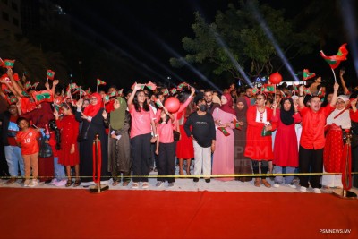 އެތައްސަތޭކަ ދިވެހިން ނުކުމެ ޤައުމީ ޓީމަށް އޮތް ލޯބި ދައްކާލައިފި