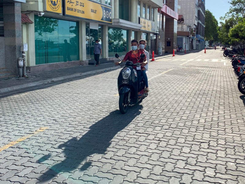 ނިޕާ ވައިރަހުގެ ނުރައްކާ ރާއްޖެއަށް ކުޑަ, އަވަށްޓެރި ގައުމުތަކަށް ދަތުރުކުރާ ނަމަ ދިވެހީން ސަމާލުވާން ޖެހޭ: އެޗްޕީއޭ