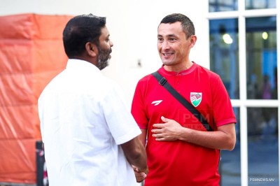 ޤައުމީ ފުޓްސަލް ޓީމް: ހުރަސްތަކާއި އަޑިގަނޑުތައް ގިރާކޮށް، ރަސްކަމުގެ ތަޚުތަށް