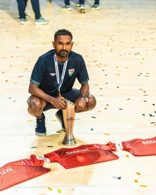 ފުޓްސަލްގެ ކާމިޔާބީ އުމެއިރު ހާއްސަކުރީ، ބަކާ، ސާންތި، އިފްރާހަށް