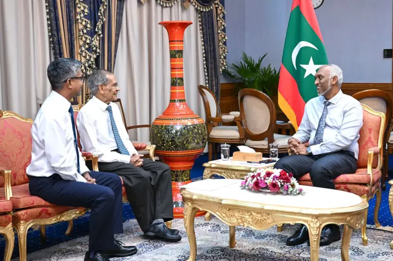 އިސްލާމީ ޔުނިވަރސިޓީގެ ޗާންސެލަރ ކަމުގެ މަގާމުން ޑޮކްޓަރ މުޙައްމަދު ޒާހިރު ޙުސައިން އިސްތިއުފާދެއްވައިފި