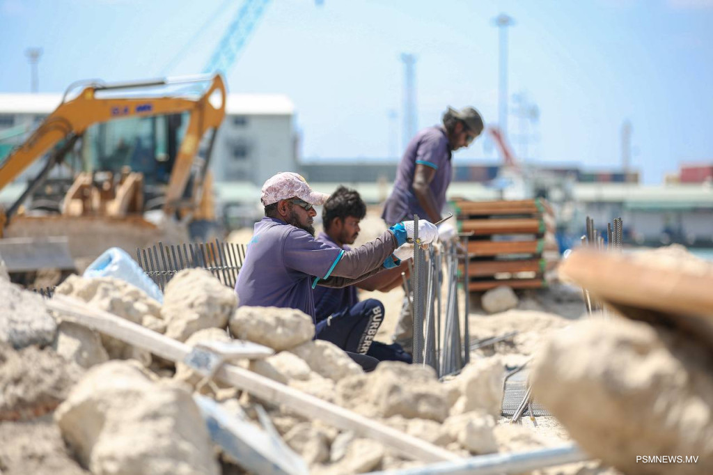 ބާޒާރުމަތީ މަގުތައް ރޯދައިގެ ކުރިން ނިންމާލެވޭނެ: އެމްޓީސީސީ