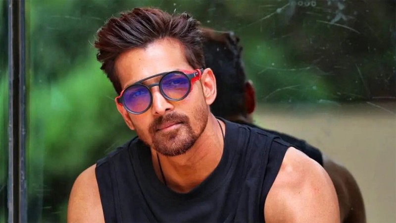 ހަރްޝްވަރުދަންއަށް އަނެއްކާވެސް މިލަޕް ޒަވޭރީގެ ފިލްމެއް