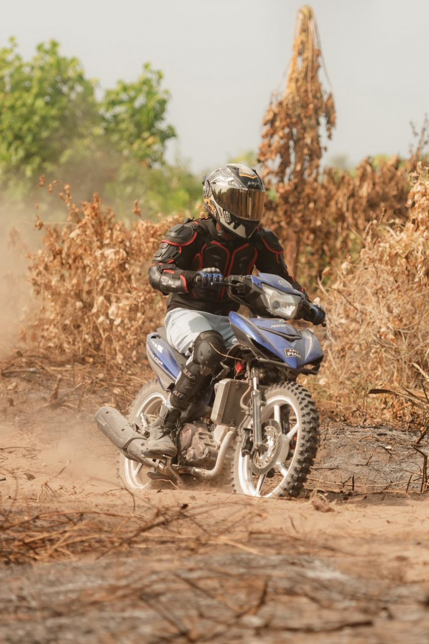 މަކުނުދޫގައި ބޭއްވި "ހިކިފަސް ޕްރޯ" ރޭސިން އިވެންޓަށް ބޮޑު ތަރުހީބެއް