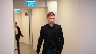 އީރާން ހަނގުރާމައަށް ނަތަންޔާހޫގެ ދަރި ފޮނުވަން ޓްރަމްޕްގެ ކުރީގެ އެޑްވައިޒަރު ގޮވާލައިފި