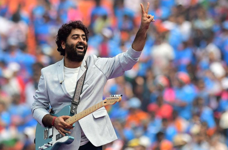 އަރްޖިތު އުޅެނީ ސިޔާސީ ދާއިރާއަށް ނުކުންނަން: ރިޕޯޓް