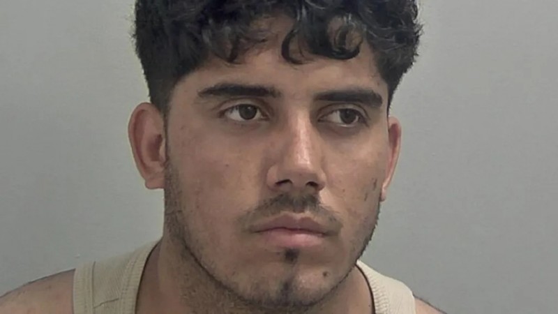 އިނގިރޭސިވިލާތުގެ ހިމާޔަތް އެދުނު އަފްޣާން މީހަކު 12 އަހަރުގެ ކުއްޖަކު ރޭޕްކުރި ކަމުގެ ކުށް ސާބިތުވެއްޖެ