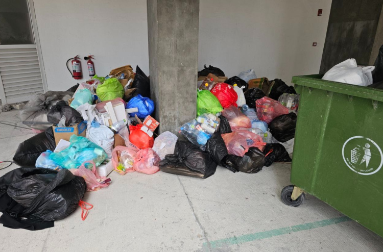 ފަހި ފްލެޓަށް ކުނި އަޅައިގެން 8،000ރ. ގެ ޖޫރިމަނާއެއް