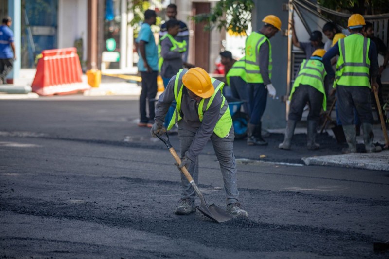 މިދިޔަ އަހަރު ފަށާނެ ކަމަށް ވިދާޅުވި މާލެ އަދި ވިލިމާލޭގެ މަގު ހެދުމުގެ މަސައްކަތް މި އަހަރަށް ފަސްވެއްޖެ ކަމަށް ރައީސް ވިދާޅުވެއްޖެ