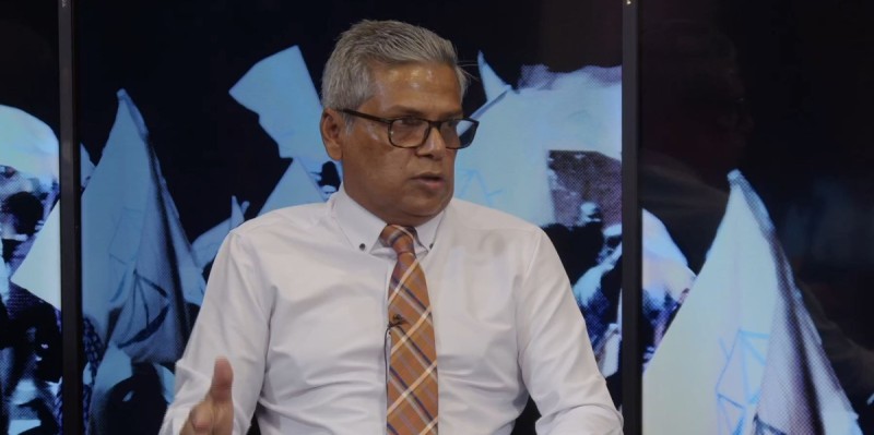 ރައީސް ވަހީދު ގެ މައްޗަށް ތަހުގީގު ހިންގުމަކީ ރައީސް މުއިއްޒު ކުރައްވަންޖެހޭނެ ކަމެއް: ރީކޯ މޫސަ