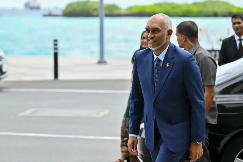 ރައީސުލްޖުމްހޫރިއްޔާ، ރަސްމީ ދަތުރުފުޅެއްގައި ބަނގްލަދޭޝްއަށް ފުރާވަޑައިގެންފި