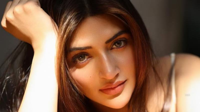 ދެކުނު އިންޑިއާގެ ބަތަލާ ސްރީލީލާ އަކީ މިހާރު މެޑިކަލް ޑޮކްޓަރެއް