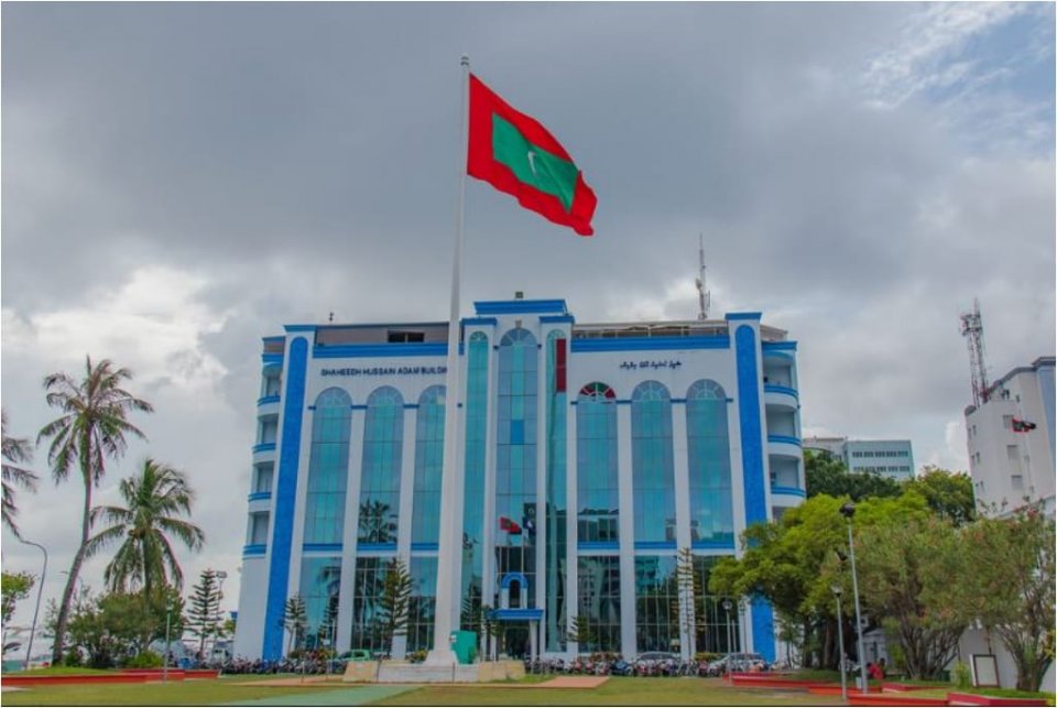 ޕިކަޕެއް ދަށުވެގެން 60 އަހަރުގެ ދިވެއްސަކު ނިޔާވެއްޖެ