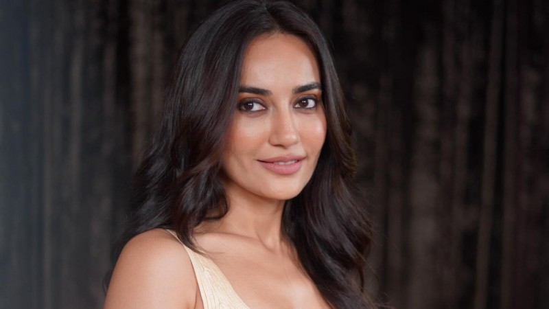 ޓެލެވިޒަން ތަރި ސުރުބީ ބަލިވެއިންކަން އިއުލާނުކޮށްފި