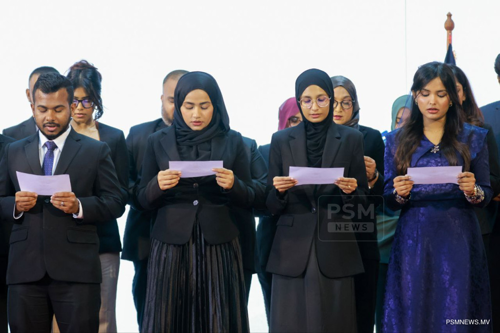 ޤާނޫނީ ވަކީލުކަމުގެ ހުވައިކޮށް، 39 ވަކީލުން ޤާނޫނީ ފަންނާ ގުޅިއްޖެ