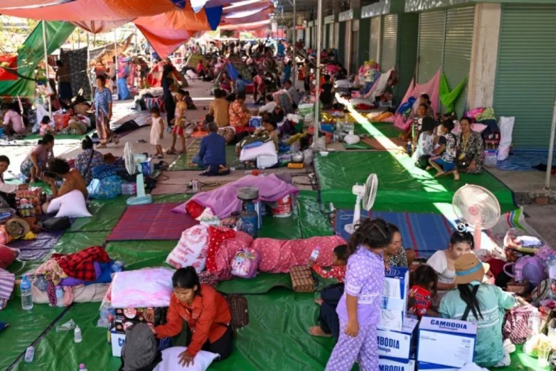 ތަައިލެންޑުން ކެމްބޯޑިއާގެ ސަރަހައްދެއް ހިފާފައިވާ ކަމަށް ބޮޑު ވަޒީރު ވިދާޅުވެއްޖެ