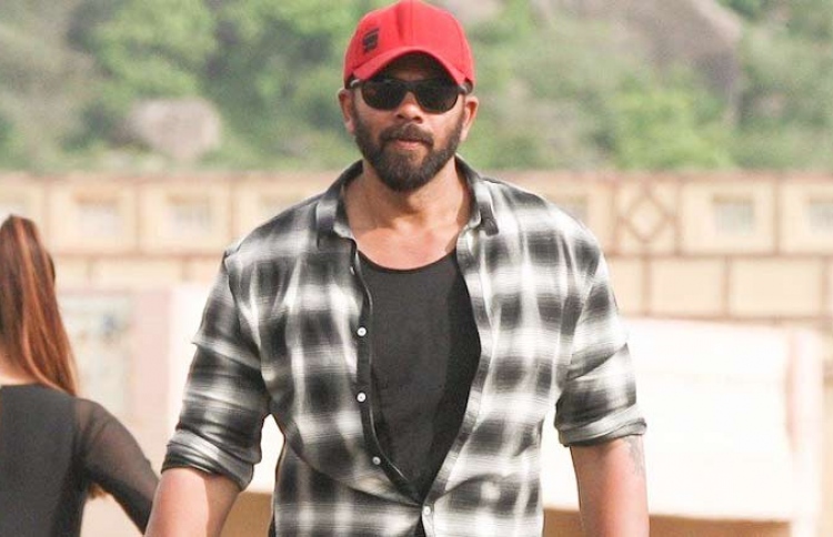 ރޯހިތު ޝެޓީގެ ގެއަށް ހަމަލާދިން މައްސަލައިގައި 11 މީހަކު ހައްޔަރުކޮށްފި