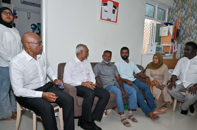 ޕީއެންސީގެ ކެންޑިޑޭޓުންނަށް ތާއީދު ހޯއްދަވަން ރައީސް "ދޮރުންދޮރަށް" ފައްޓަވައިފި