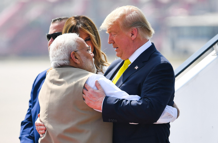 މޯދީ ރަސްމީ ދަތުރެއްގައި އިޒްރޭލަށް