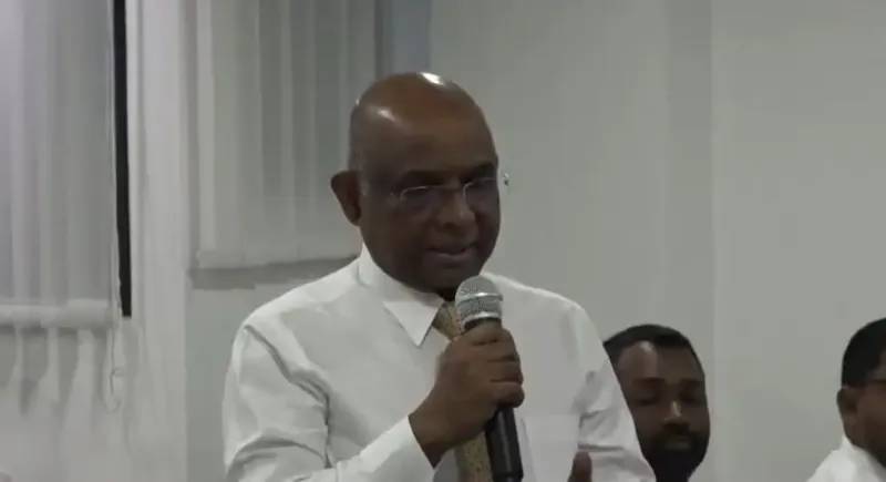 ދެ އިންތިޚާބު އެއްކޮށްލުމަކީ ނިޒާމީ ގޮތުން ރޭވިގެން ރައްޔިތުންގެ ބާރުތައް ހަނިކުރުމަށް ކުރާ ކަމެއް: ޝާހިދު