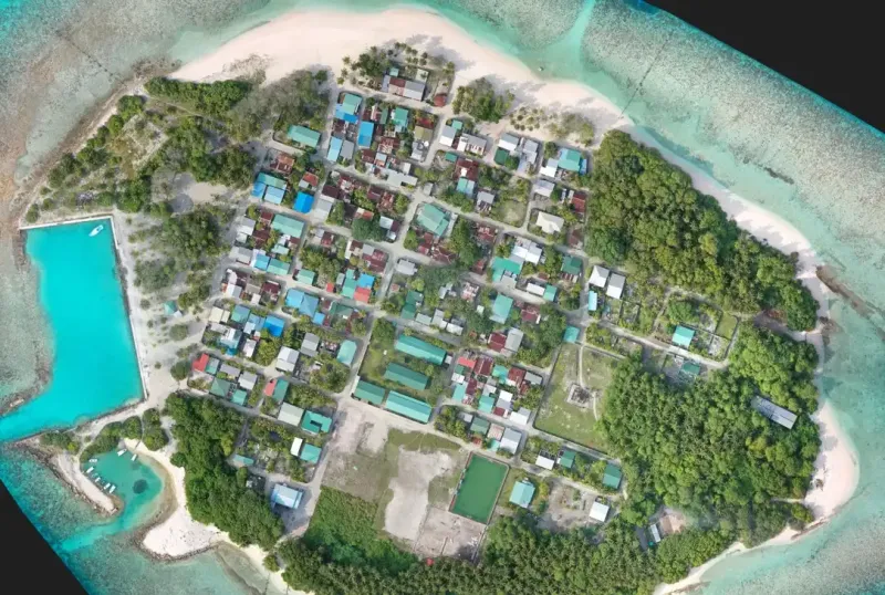 އިންތިޚާބު ބޯމަތިވުމުން ބ. ކުޑަރިކިލުގައި ކުރީ ސަރުކާރުގައި ފަށާފައިވާ ފެނާއި ނަރުދަމާގެ މަޝްރޫއު ކުރިއަށް ގެންދޭ، ނަމަވެސް ދޮންފަނު އަދި ކިހާދޫގައި މިމަޝްރޫއު ކުރިއަށް ގެންދާނެ ދުވަހެއް ނޭނގޭ