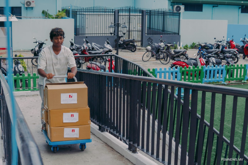 "އަރކް"އިން މިއަހަރުވެސް 100 އާއިލާއަކަށް އެހީގެ ޕެކޭޖު