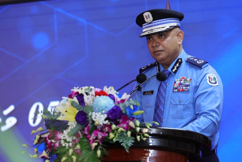 ގާތްގަނޑަކަށް 32 އަހަރުގެ ޚިދުމަތަށް ފަހު ސީޕީ ނަވީން ރިޓަޔާކުރައްވައިފި