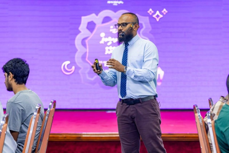 ކެމްޕެއިނާއި ރޯދަ: މި ޝައިޚްގެ ނަސޭހަތް އަޑުއަހާލަބަލަ!