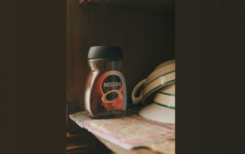 ރެޑްވޭވުން ނެސްކެފޭ ފުޅިއެއް ވަގަށް ނެގި މީހަކަށް ފަސް މަހުގެ ޖަލު ހުކުމެއް