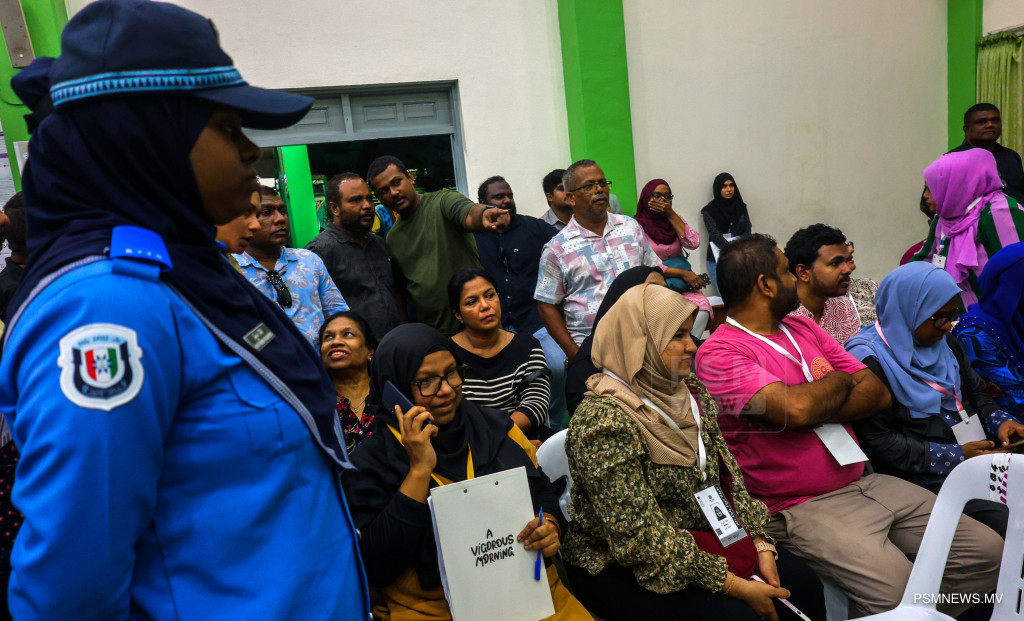 ކެންޑިޑޭޓުންގެ މަންދޫބުންނަށްވުމަށް ފުރުޞަތު ހުޅުވާލައިފި