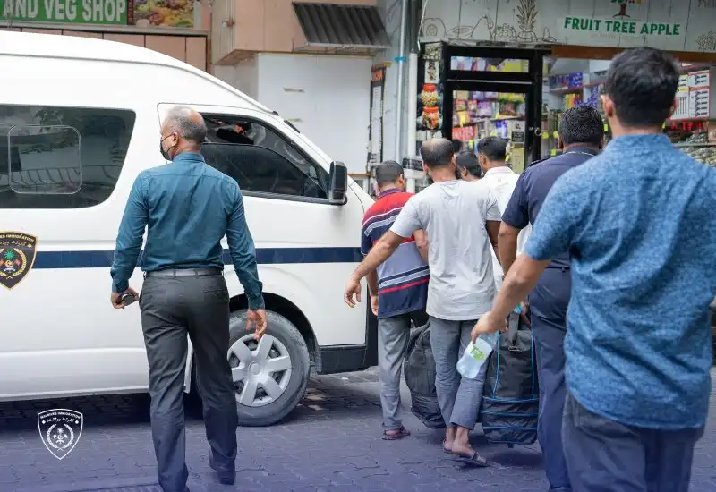 މީގެ 4 އަހަރު ކުރިން ގެއްލިގެން ހޯދަމުންދާ ބަންގްލަދޭޝް މީހަކު މަސްތުވާތަކެތި ބޭނުންކޮށް، ވިޔަފާރި ކުރާ ކަމުގެ ތުހުމަތުގައި ހައްޔަރުކޮށްފި