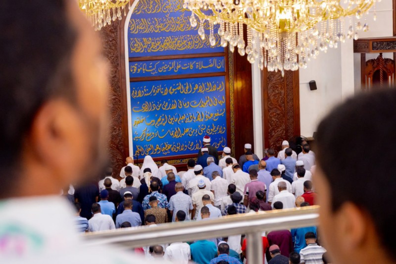 ރޯދަ މަހަކީ، މަސައްކަތްތައް ހުއްޓާލައި، ނިދުމުގެ މަހެއް ނޫން، ލައިލަތުލްޤަދުރި ހޯދަން މަސައްކަތް ކުރޭ: ޚުތުބާ