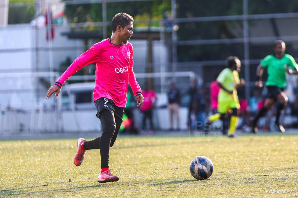 އެފްއޭއެމް ވެޓެރެންސް ކަޕް: ގްރާންޑޭ އަތުން މުއިވެޔޮ އަށް ބޮޑު މޮޅެއް