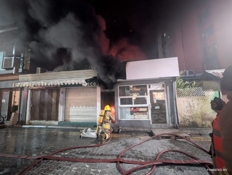 އަލިފާނުގެ ހާދިސާ ހިނގި ގޭގެ މީހުން ވަގުތީ ބޯހިޔާވަހިކަމުގައި