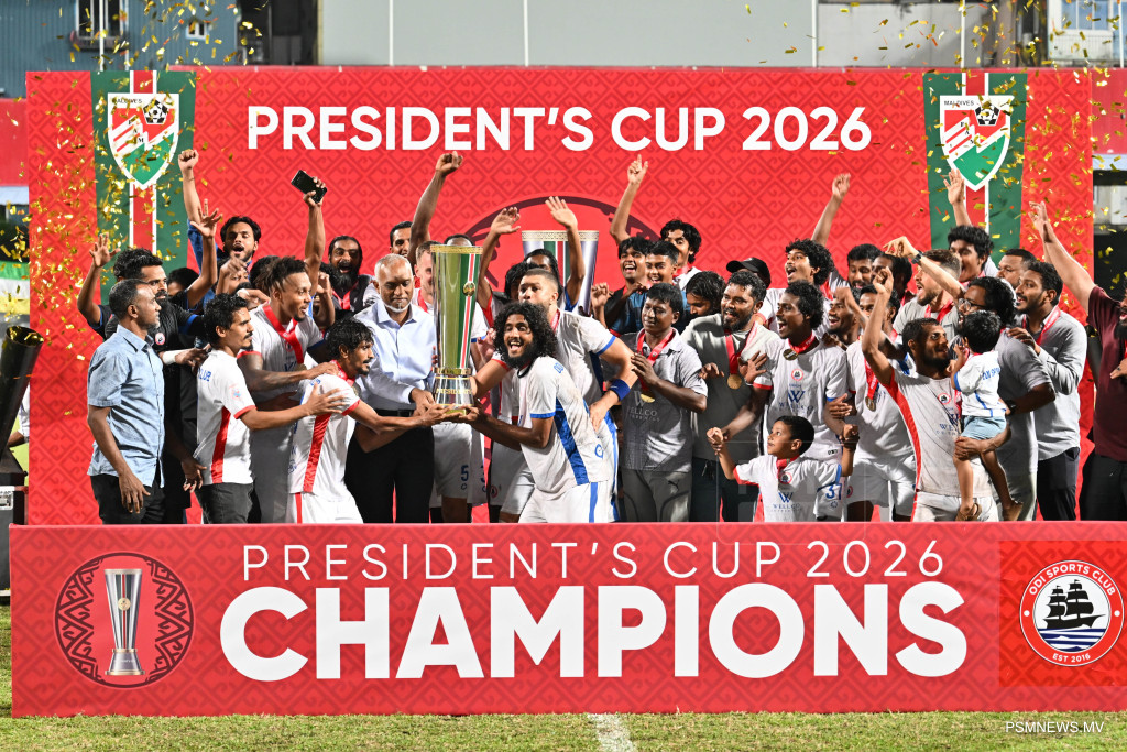 ފެންނަނީ ގުޅިގެން މަސައްކަތްކޮށްފިނަމަ ފުޓުބޯޅަ ކުރިއެރުވޭނެކަން: ވަޒީރު ރާފިއު