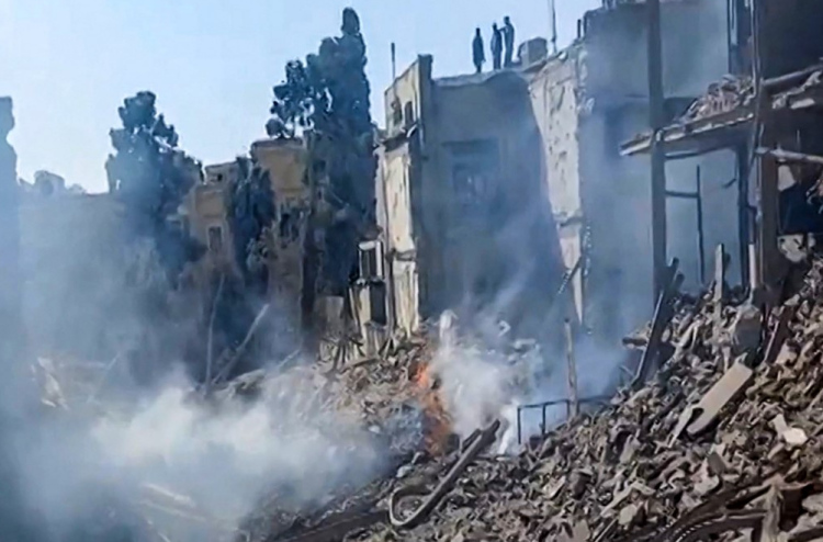 އިޒްރޭލުގެ ހަމަލާއެއް އީރާނުގެ ސްކޫލަކަށް، 40 ކުދިން މަރުވި