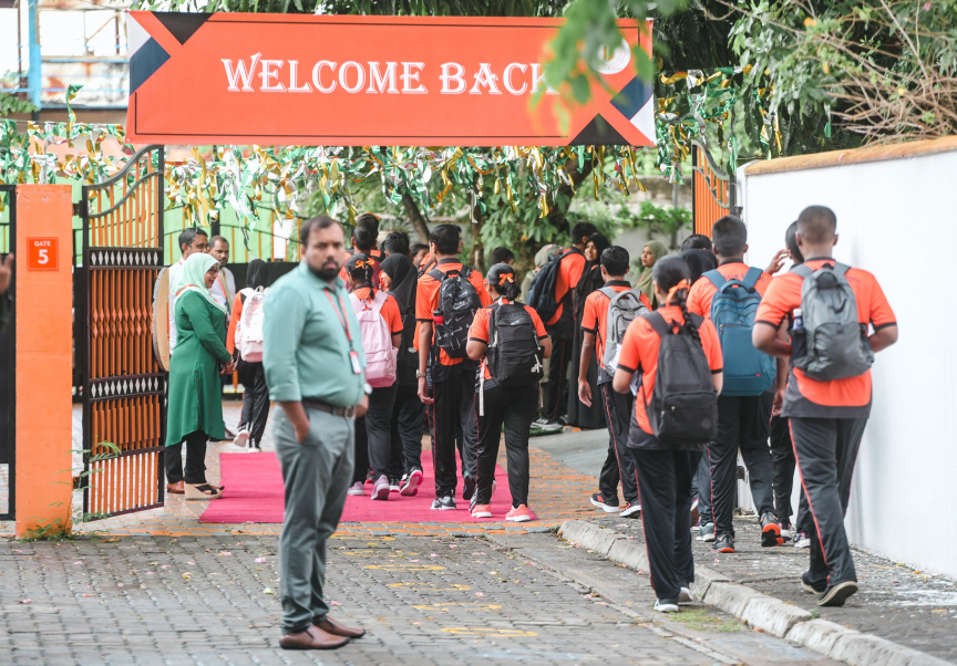 ހަފުތާއަކަށް ފަހު, ރޯދައަށް ސްކޫލުތައް ބަންދުކޮށްފި, ދެން ހުޅުވާނީ އަންނަ މަހު 23 ގައި