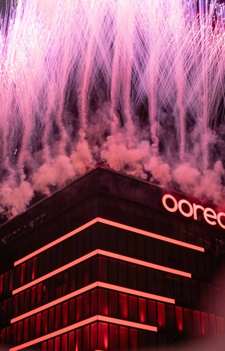 ކަރާ ތީމުގެ ފޮޓޯ އާއި ވީޑިއޯ ހިއްސާކޮށްގެން އިނާމު ލިބޭ ޕްރޮމޯޝަނެއް އުރީދޫން ފަށައިފި