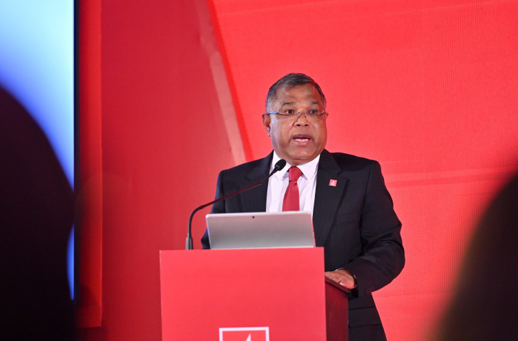 ބީއެމްއެލްއަށް އާ 30،000 ކަސްޓަމަރުން، ޑިޕޮސިޓް 16 ޕަސެންޓް އިތުރު