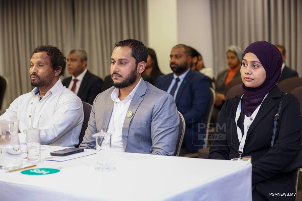 ވަޒީރުގެ އިލްތިމާސްއެއް ކުޅިވަރު އެސޯސިއޭޝަންތަކަށް