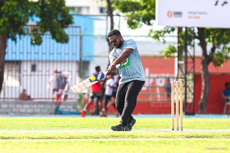 ފޮޓޯ: މައިލޯ ރަމަޟާން ކުރިކެޓު ކާނިވާ