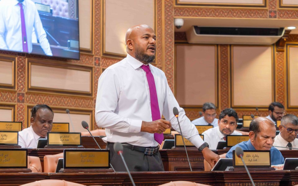 ރައްޔިތުން އިންތިހާބުތަކާ ދުރުކުރީ އެމްޑީޕީން: ޝުޖާއު