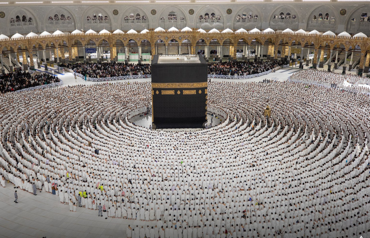 އުމްރާ އަށް ނުފުރި ތިބި މީހުން ފުރުވާލެވޭނެ އިންތިޒާމެއް ސަރުކާރުން ހަމަޖައްސަނީ