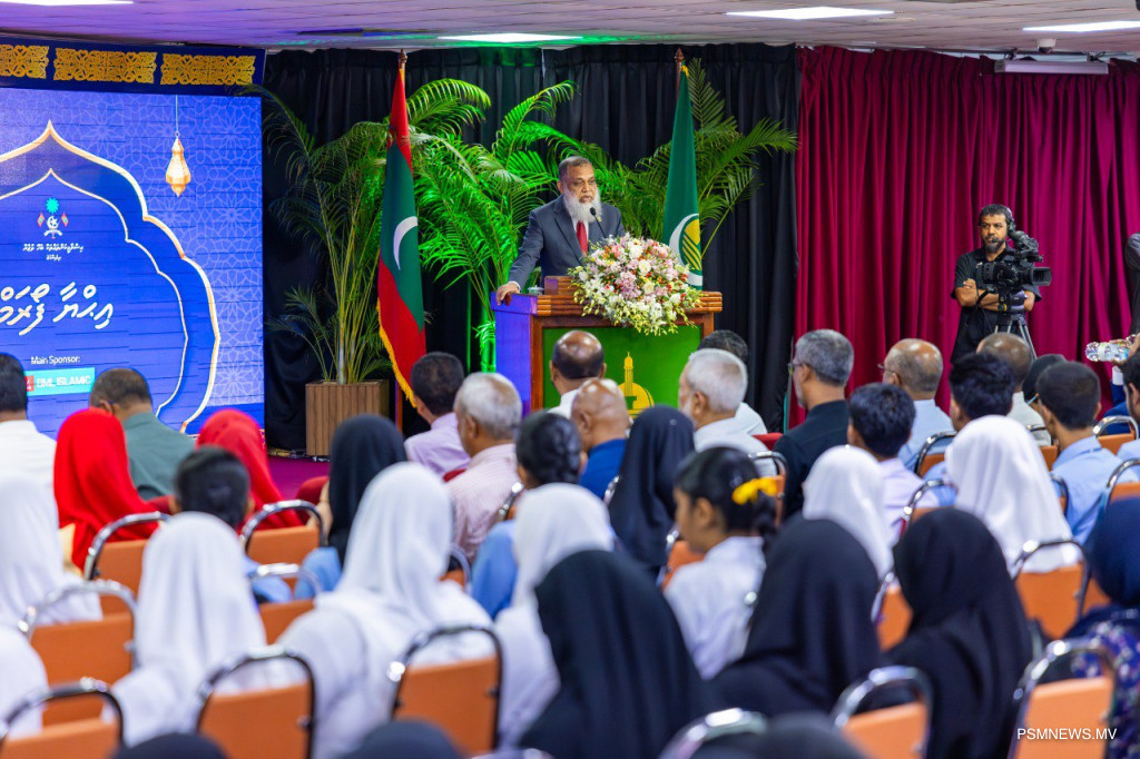 ރަނގަޅު ޢާއިލާއެއް ބިނާކުރެވޭނީ ޤުރުޢާނާއި ސުންނަތުގެ އަލީގައި ޢާއިލާ ބިނާކޮށްގެން