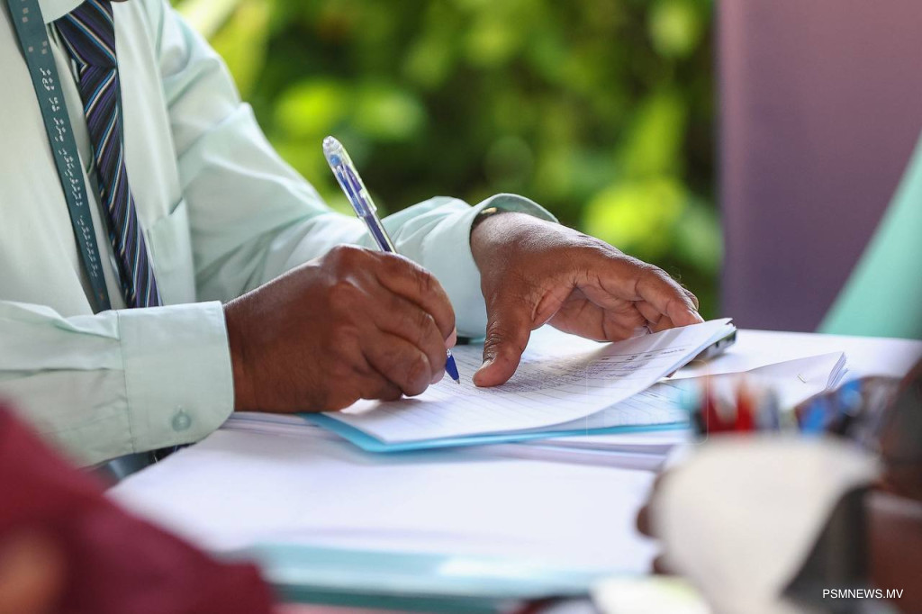 ވަޒީފާގައި 1 އަހަރުވީނަމަވެސް އިދާރާ ނުވަތަ މުއައްސާގެ ބައިން ފްލެޓަށް ކުރިމަތިލެވޭނެ