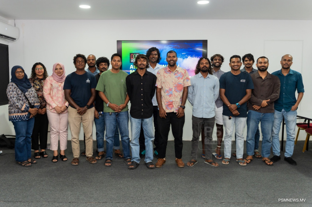 ބޮޑީބޯޑިން ޖޫނިއަރ ޗެމްޕިއަންޝިޕް ތައާރަފްކުރަން މަޝްވަރާކުރަނީ