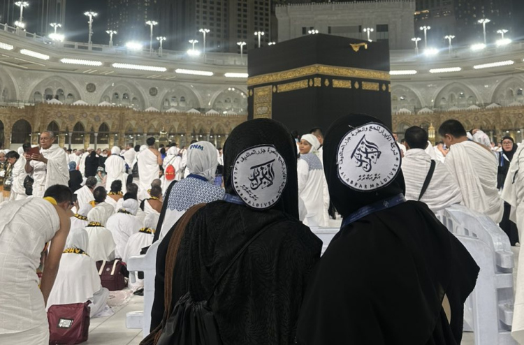 އުމްރާ އަށް ނުފުރޭނެކަން ފަހު ވަގުތު އެންގުމުން ގިނަ ބަޔަކަށް ދަތިތަކެއް، މިނިސްޓްރީން މައްސަލަ ބަލަނީ!