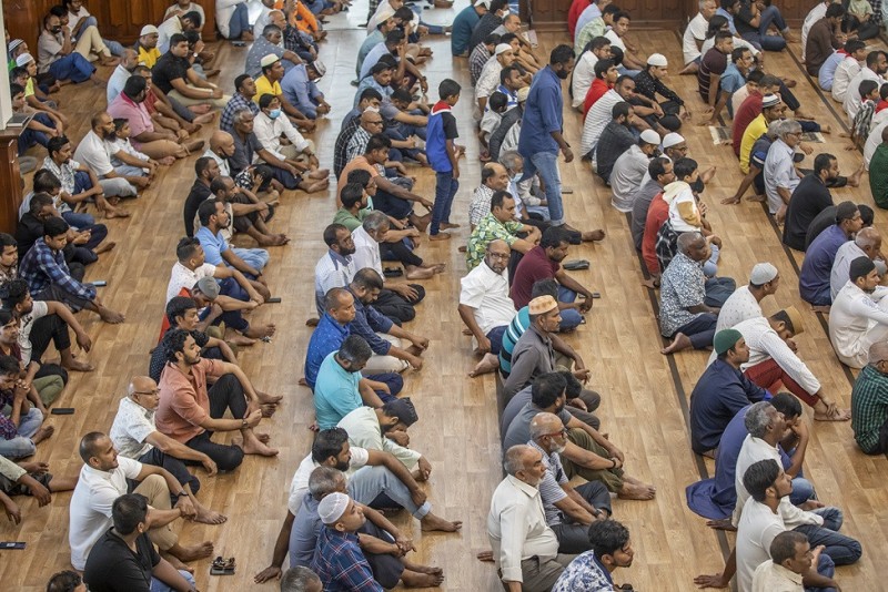 ރޯދަމަހުގެ ފަހު ދިހައިގެ ރޭތަކުގެ ދަރުމަ ހޯދުމަށް މަސައްކަތް ކުރުމަކީ ސުވަރުގެ އެދޭ ކޮންމެ މީހަކު ކުރާން ޖެހޭ ކަމެއް: ޚުތުބާ