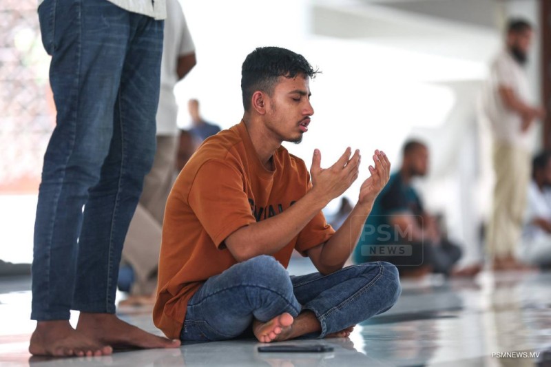 ފޮޓޯ: ރޯދަ މަސް: މިސްކިތްތައް